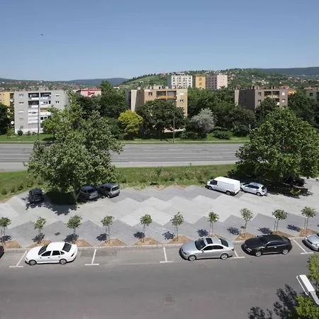 Laterum Economy Hotel *